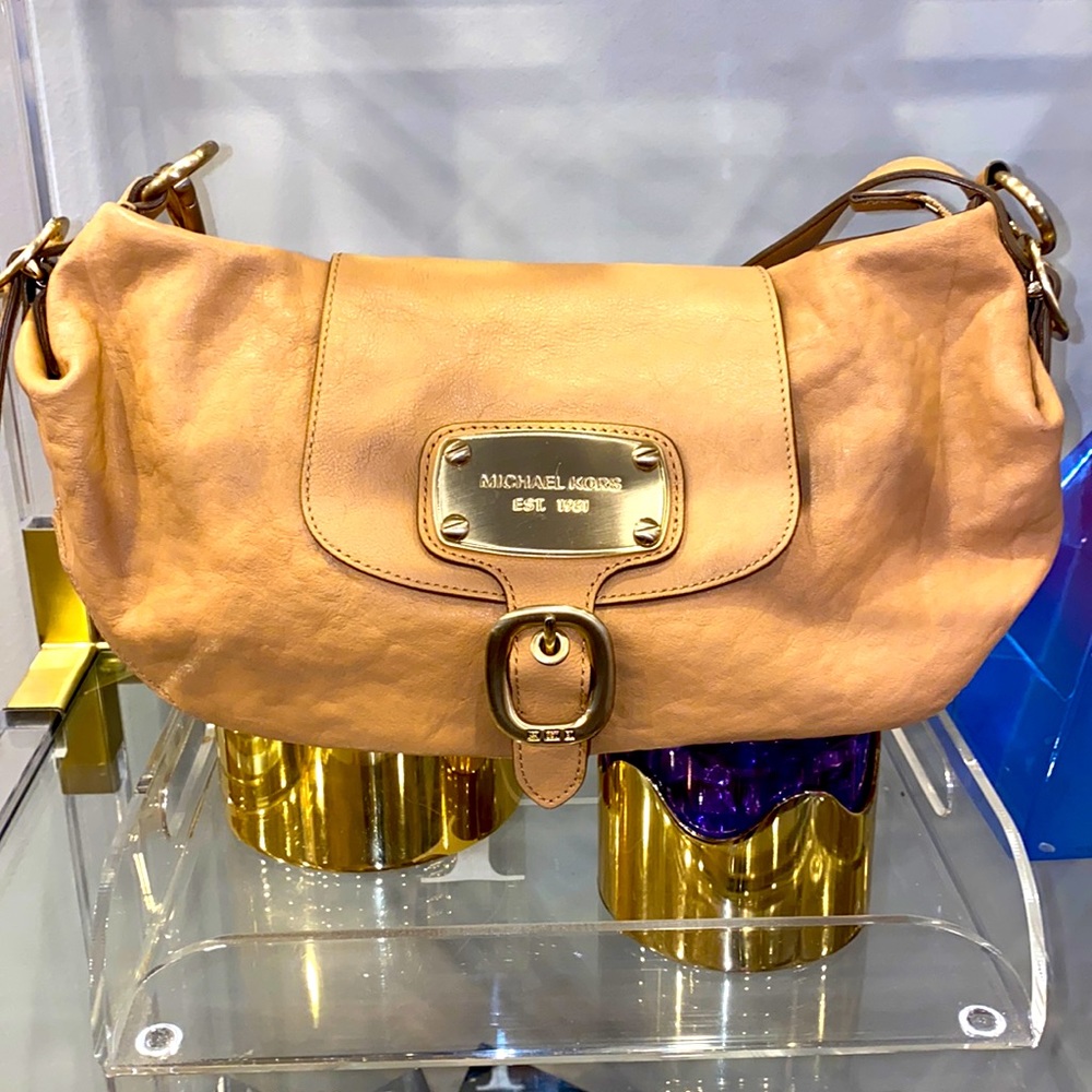 Michael Kors tan leather shoulder/crossbody bag